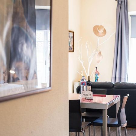Guestready - Minimalistic Studio Downtown OOporto Extérieur photo