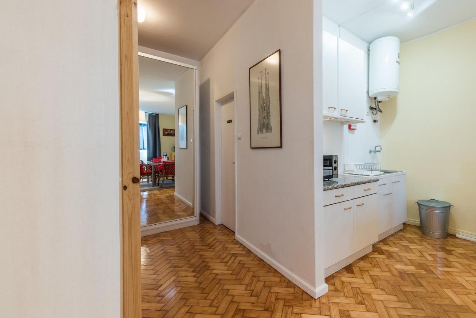 Guestready - Minimalistic Studio Downtown OOporto Extérieur photo